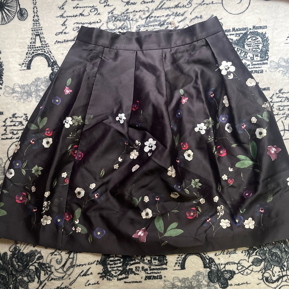 Floral H&M skirt!